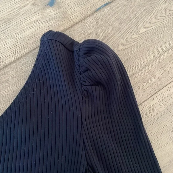 The Range | Primary Rib Puff Shoulder Top - Picture 3 of 6